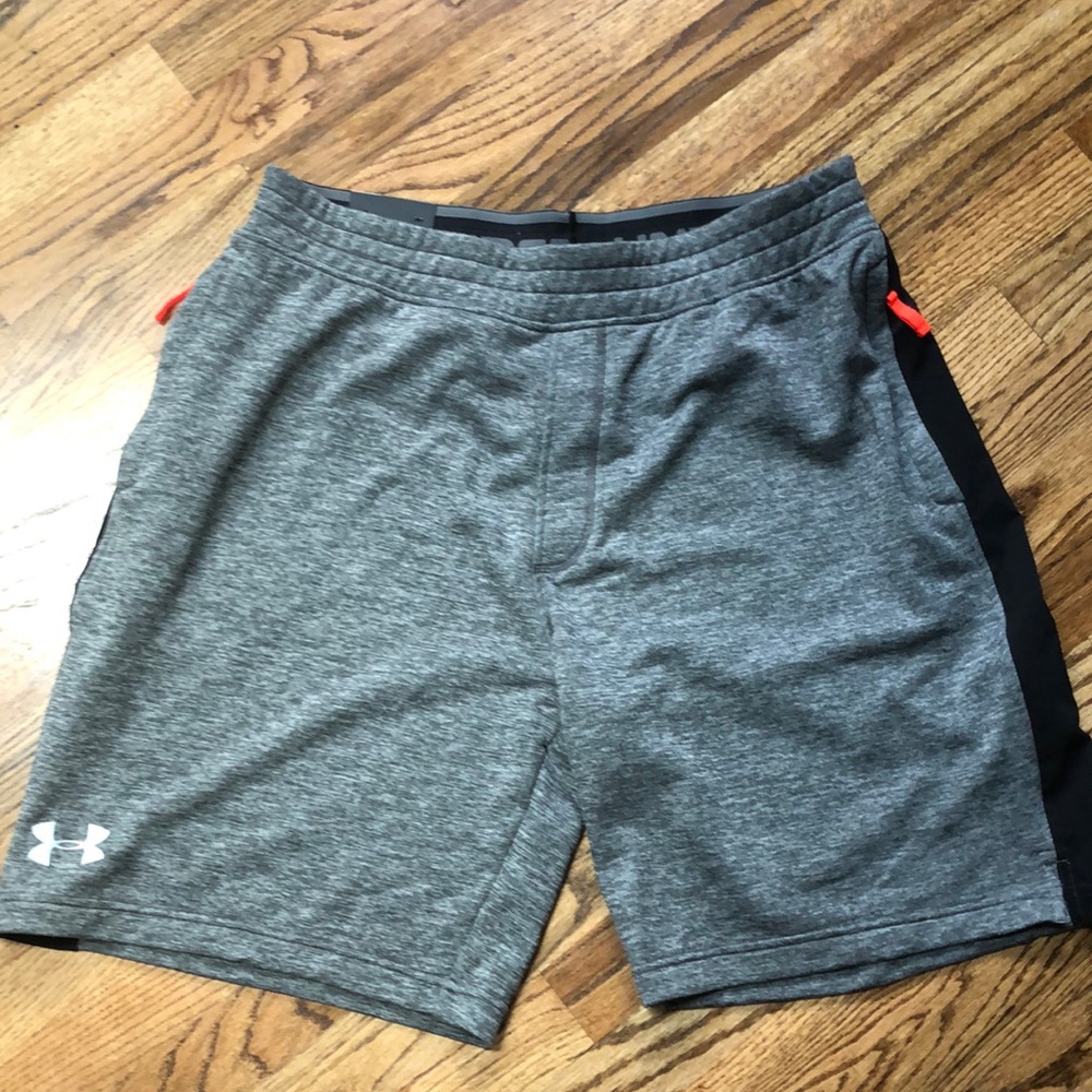 Under Armour Shorts NWT XL
